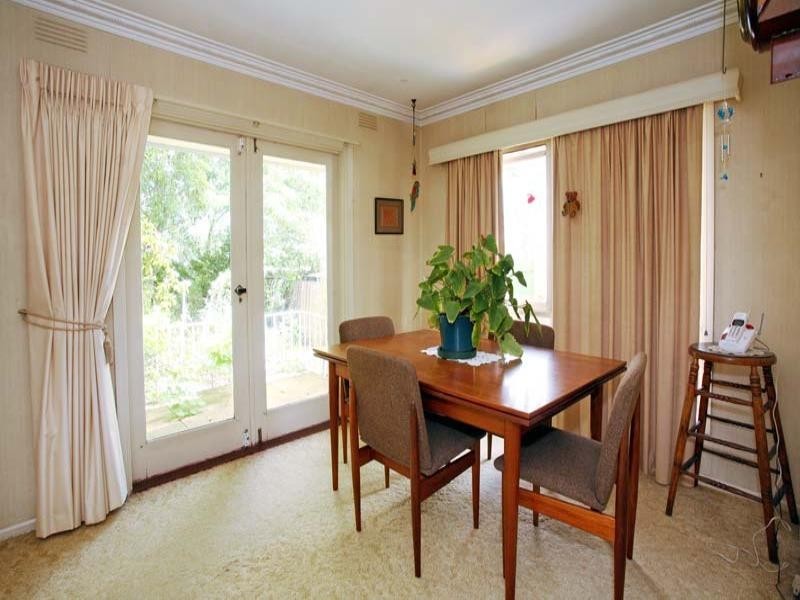 12 Will Street, Forest Hill VIC 3131