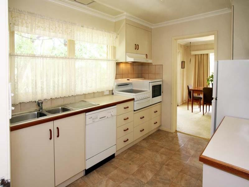12 Will Street, Forest Hill VIC 3131