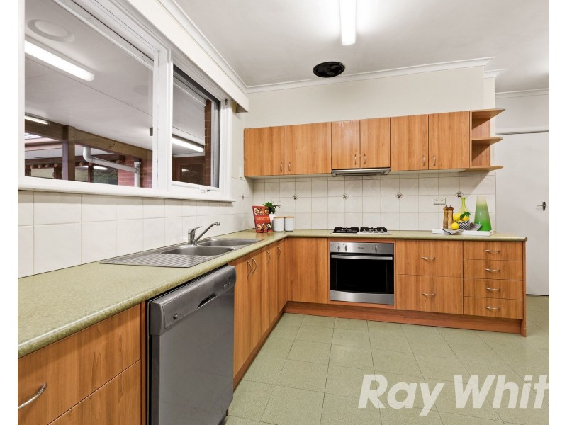 9 Inglewood Avenue, Forest Hill VIC 3131