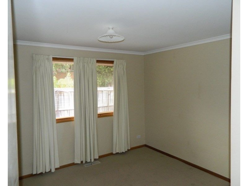 2A Husband Road, Forest Hill VIC 3131
