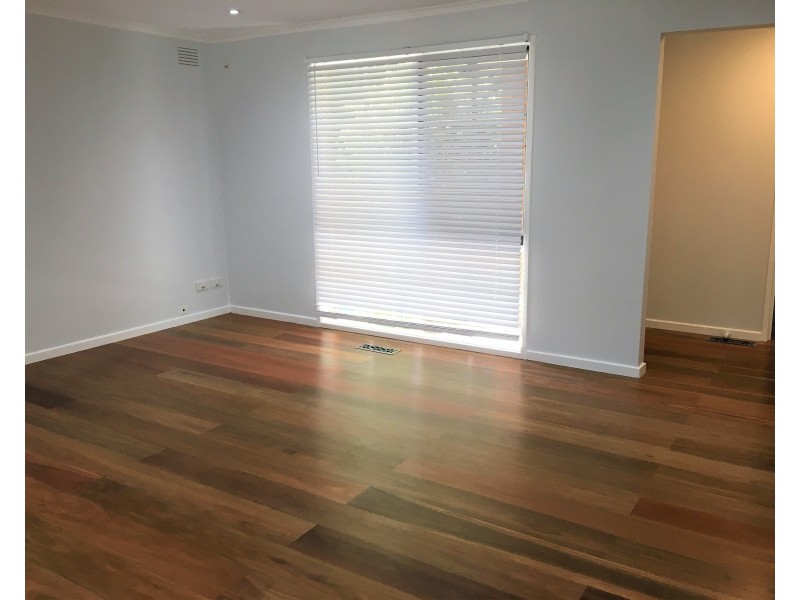 2/2 Clanbrae Avenue, Burwood VIC 3125