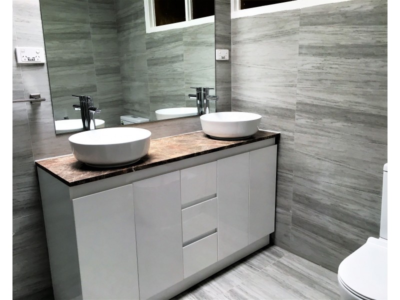 2/2 Clanbrae Avenue, Burwood VIC 3125