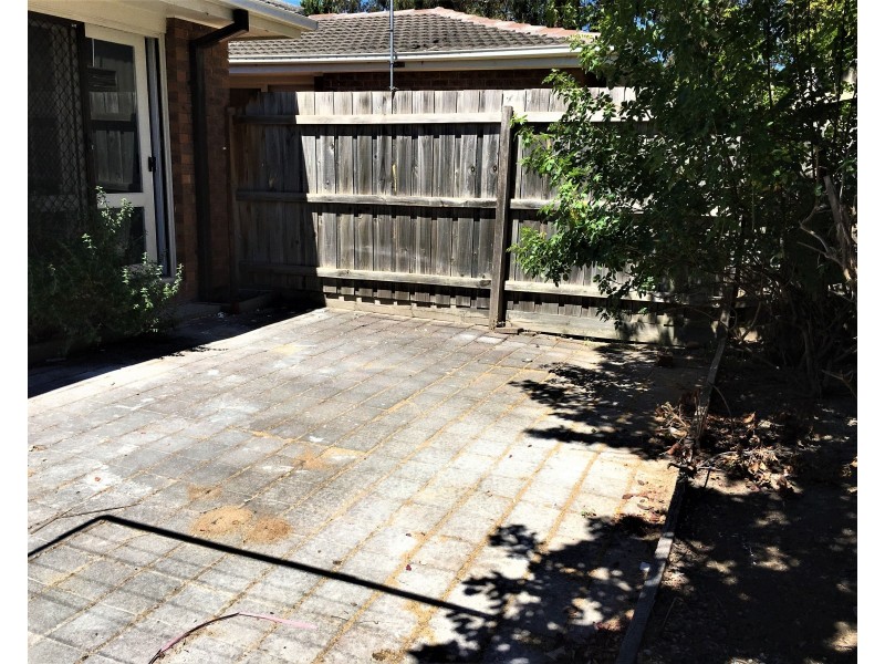 2/2 Clanbrae Avenue, Burwood VIC 3125