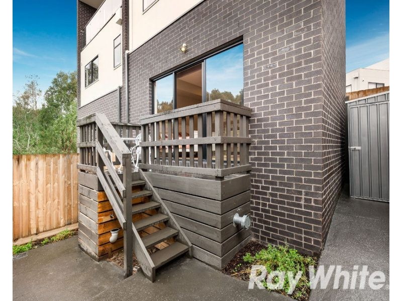 4/20 Hughes Street, Burwood VIC 3125