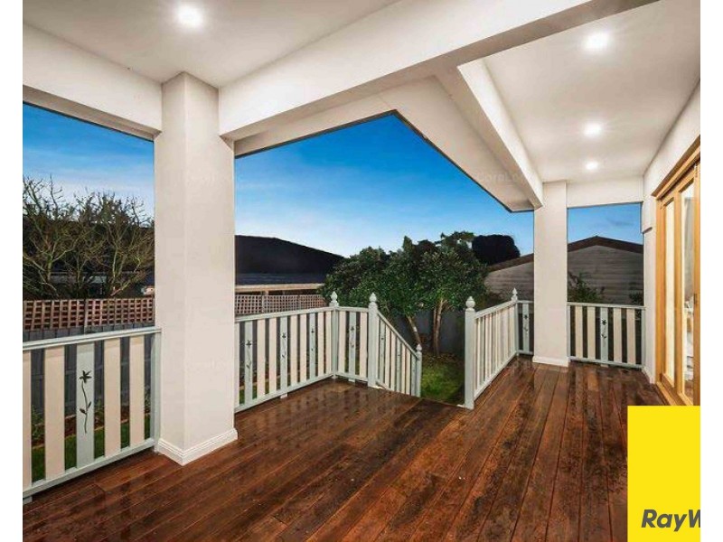 7 Cornfield Grove, Box Hill South VIC 3128