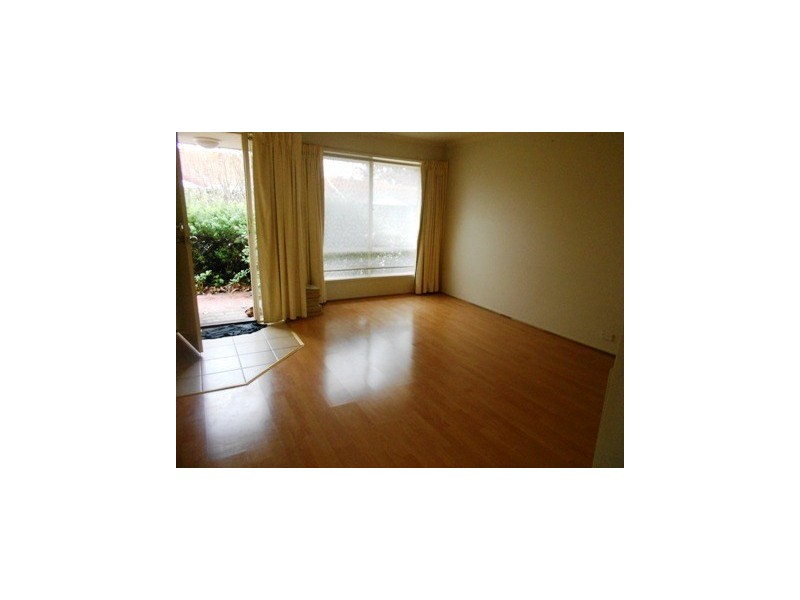 22 Heathcote Drive, Forest Hill VIC 3131