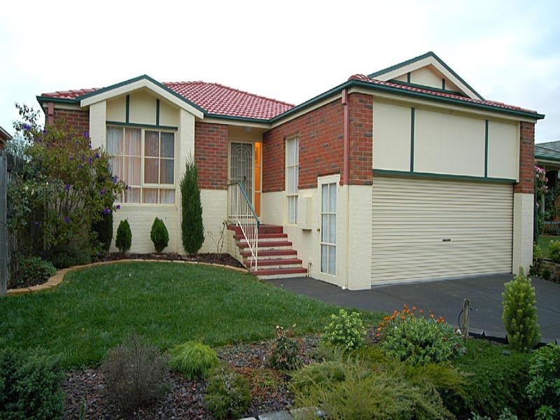 6 Ashcroft Grove, Blackburn South VIC 3130