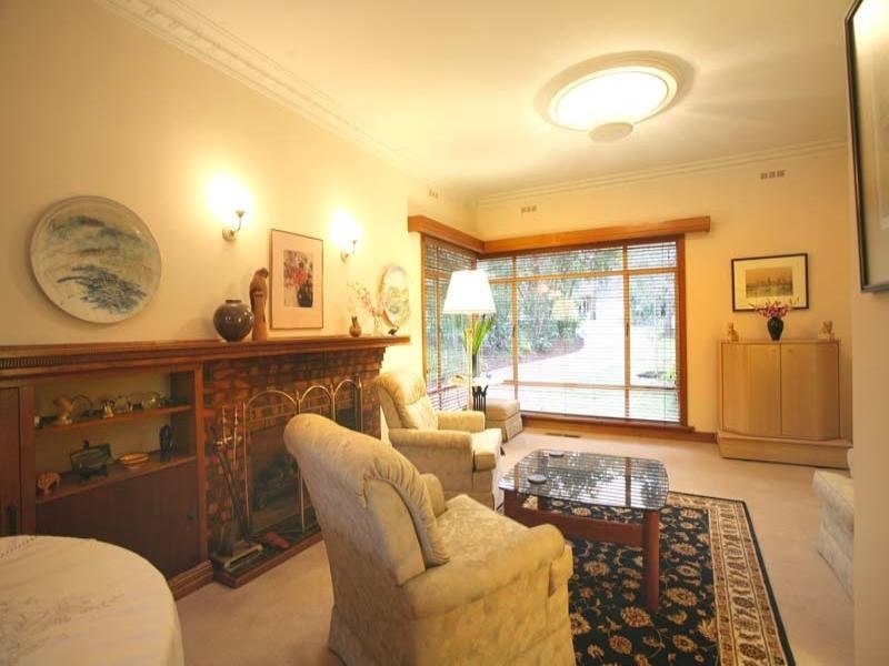 22 Wellington Avenue, Blackburn VIC 3130