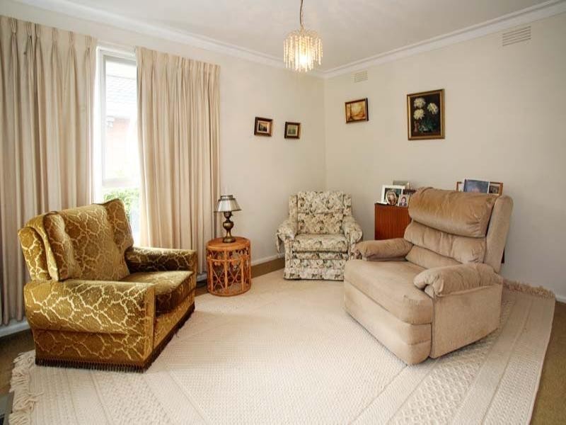 4 Dagola Avenue, Nunawading VIC 3131