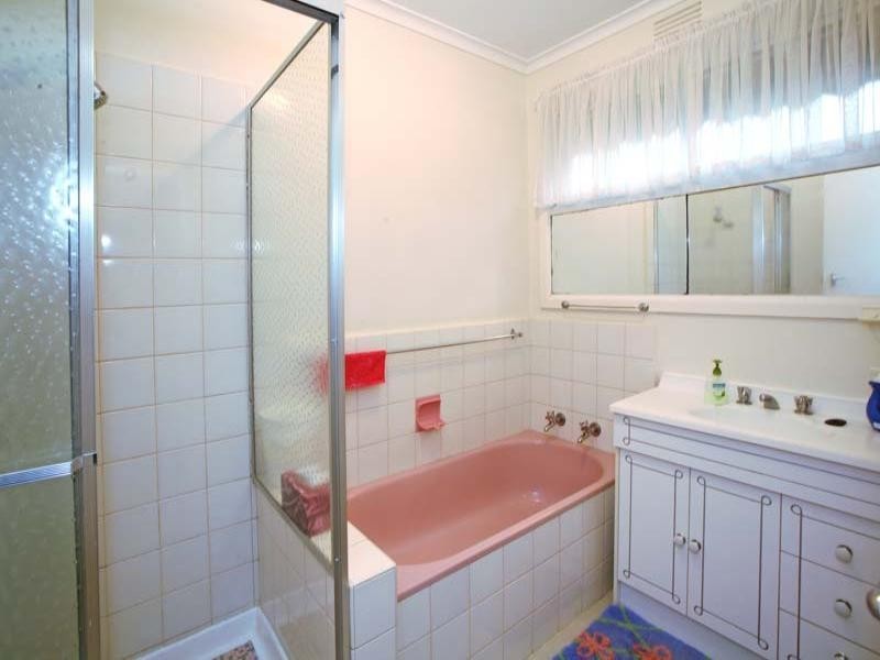 4 Dagola Avenue, Nunawading VIC 3131