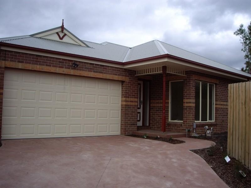 3/13 Gillies Street, Mitcham VIC 3132