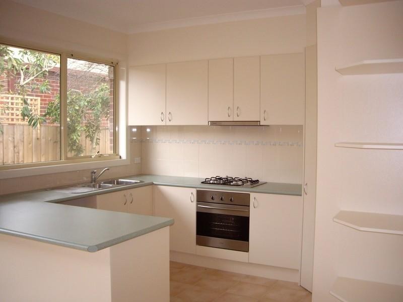 3/13 Gillies Street, Mitcham VIC 3132