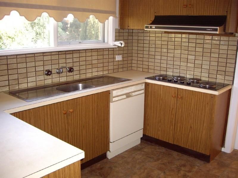 9 Romsey Rise, Doncaster East VIC 3109