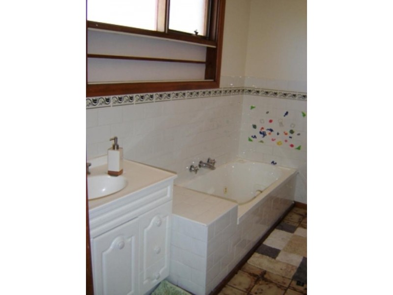 30 Parker Street, Templestowe Lower VIC 3107