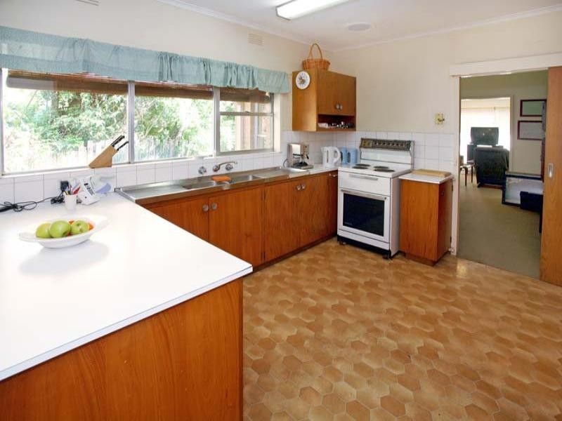 2A Linum Street, Blackburn VIC 3130