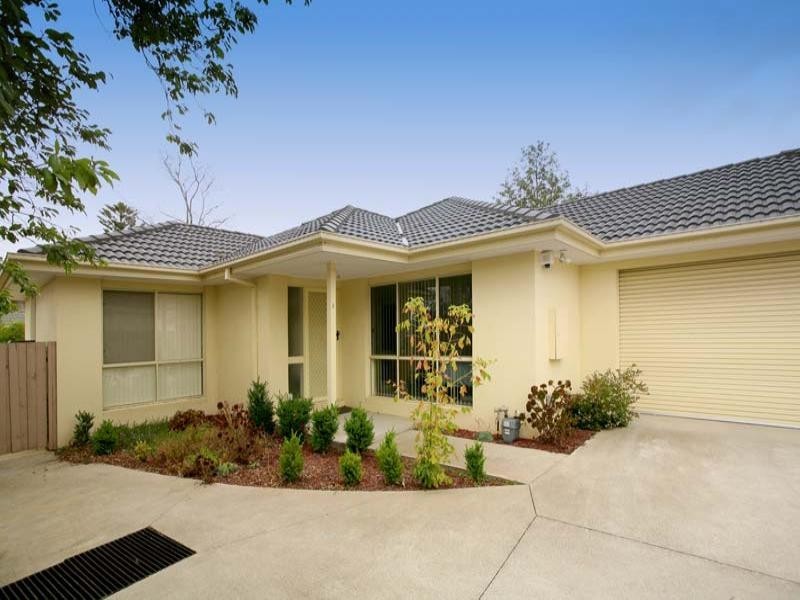 2/1 Mellowood Court, Ferntree Gully VIC 3156