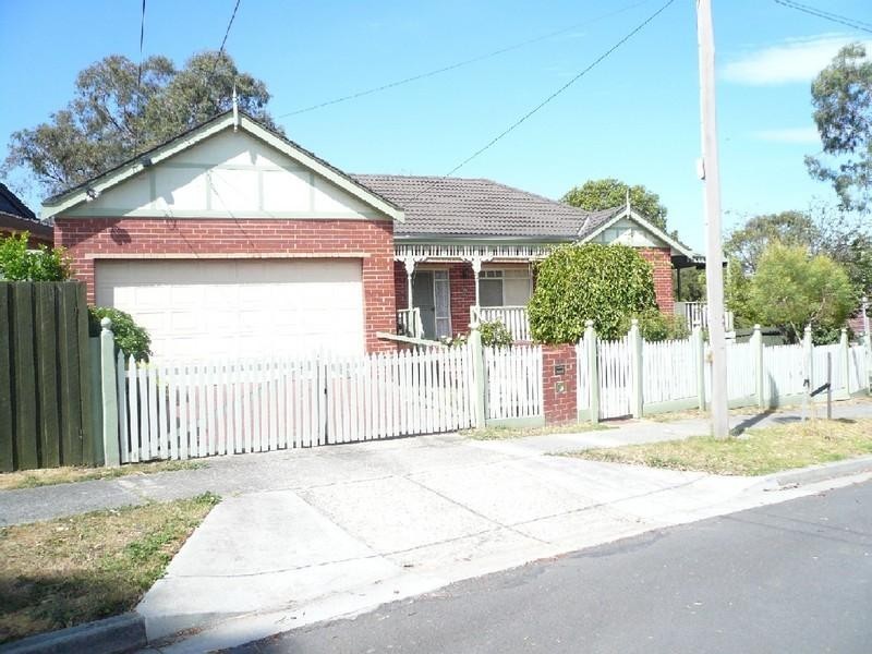 13 Hamilton Avenue, Blackburn VIC 3130