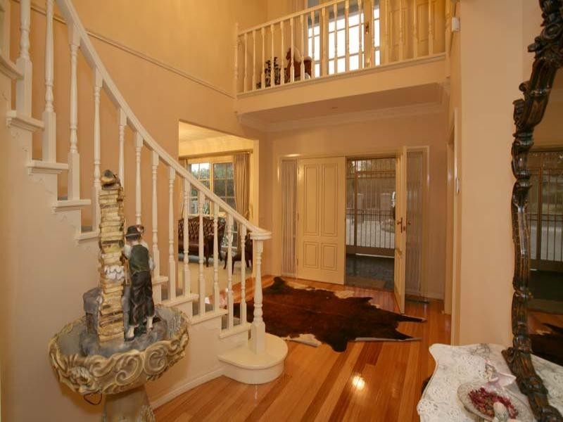 20 Dehaviland Avenue, Forest Hill VIC 3131