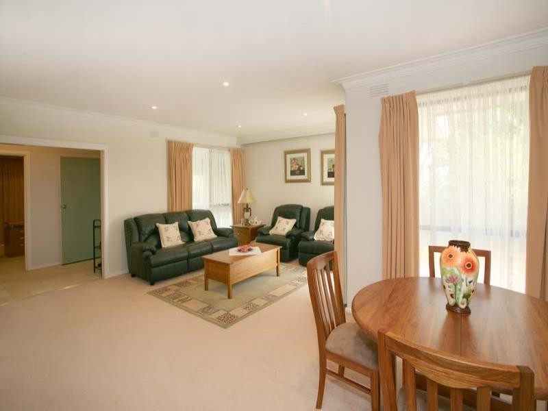 3 Monaro Court, Vermont South VIC 3133