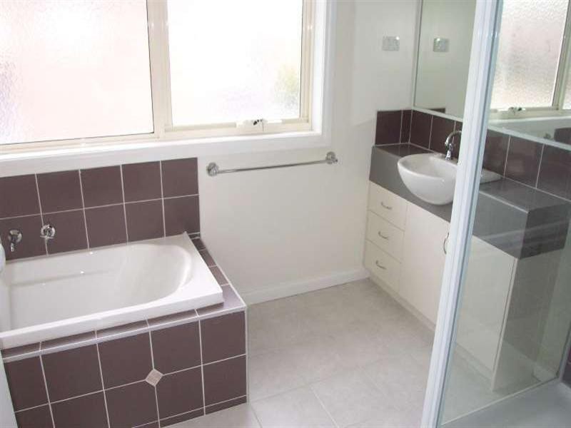 1/420 Middleborough Road, Blackburn VIC 3130