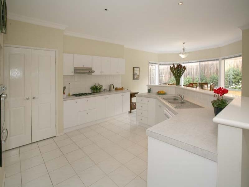 26 Elonara Road, Vermont South VIC 3133