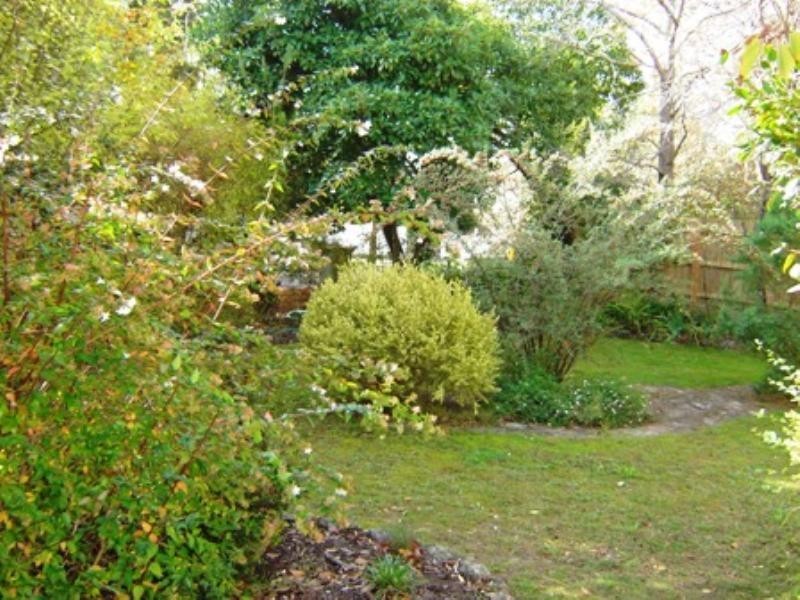12 Abelia Street, Forest Hill VIC 3131