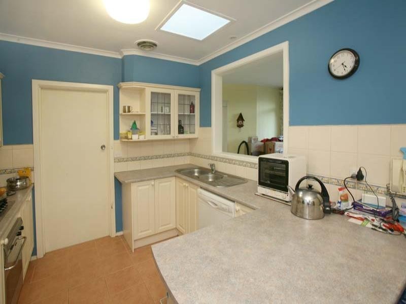 20 Bellevue Avenue, Burwood East VIC 3151