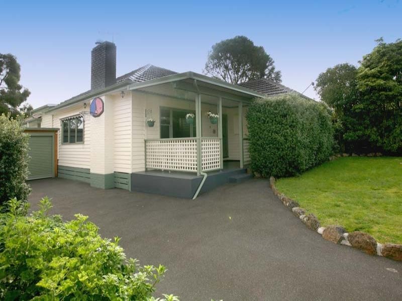 7 Essex Street, Blackburn North VIC 3130