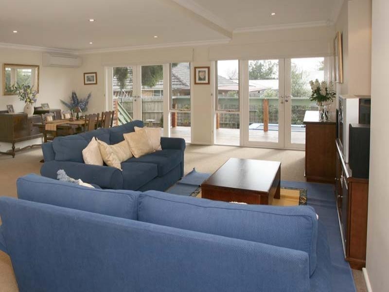 7 Essex Street, Blackburn North VIC 3130