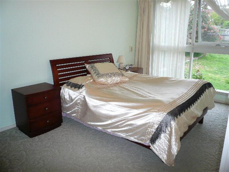 19 Telopea Avenue, Doncaster East VIC 3109