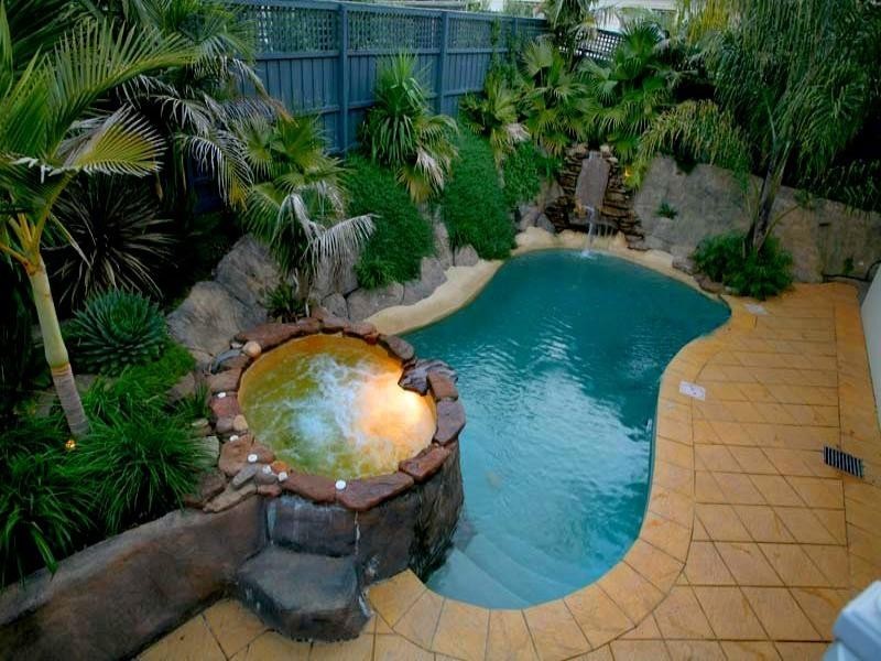 12 Chasta Crescent, Mitcham VIC 3132