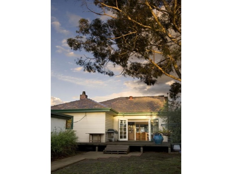 60 O’Shannessy Street, Nunawading VIC 3131