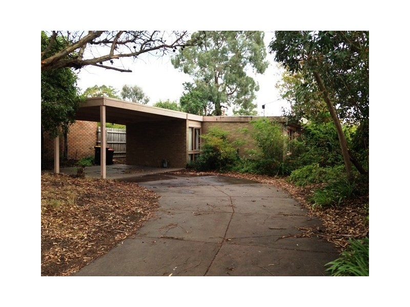 65 Galahad Crescent, Glen Waverley VIC 3150