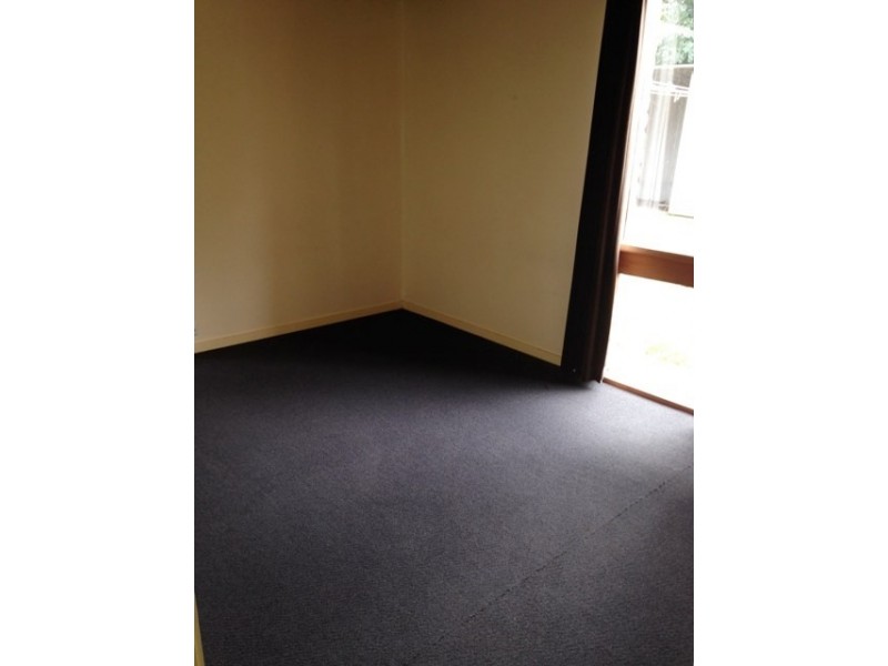 65 Galahad Crescent, Glen Waverley VIC 3150