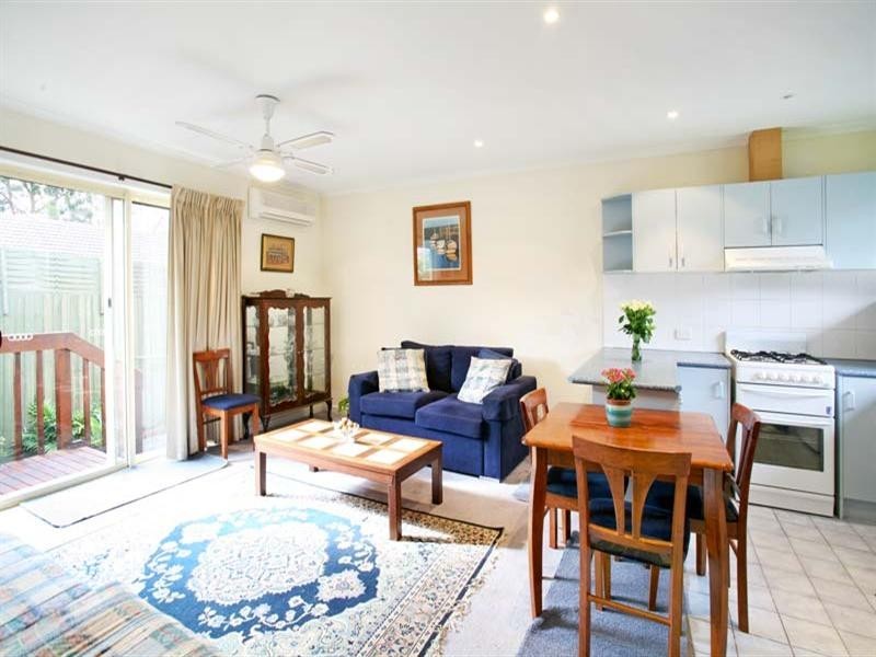 40 Glebe Street, Forest Hill VIC 3131