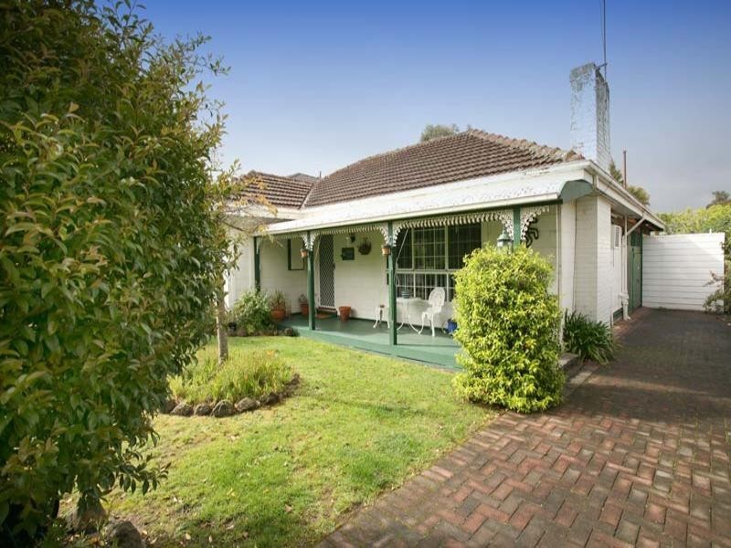 40 Clifton Street, Blackburn VIC 3130