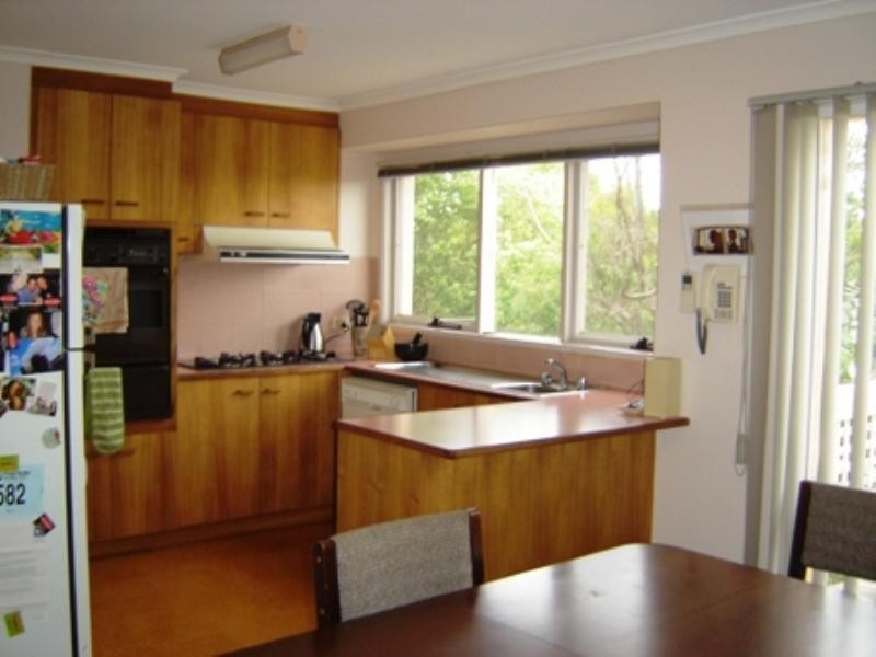 1/29 Taparoo Road, Templestowe VIC 3106