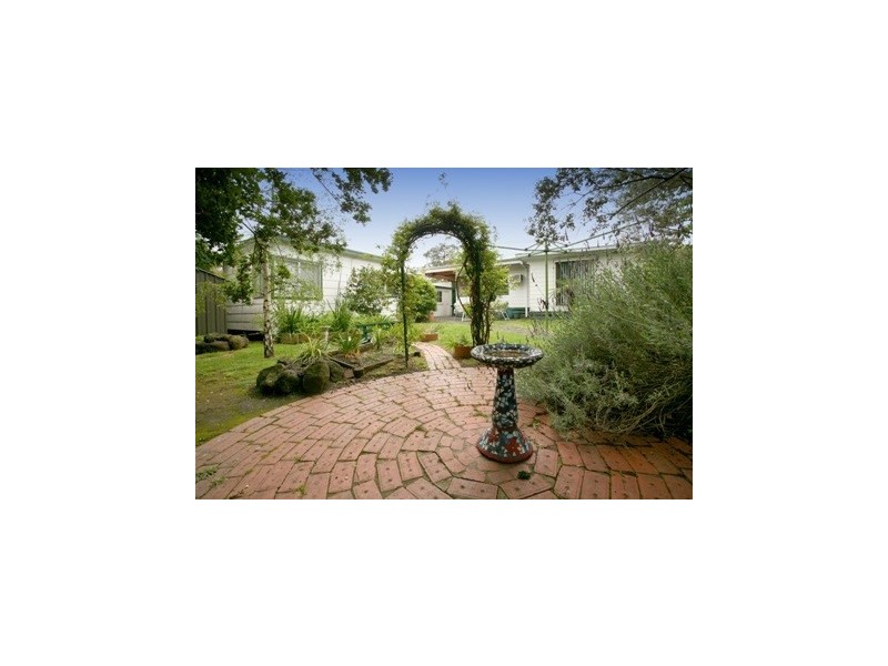 40 Clifton Street, Blackburn VIC 3130