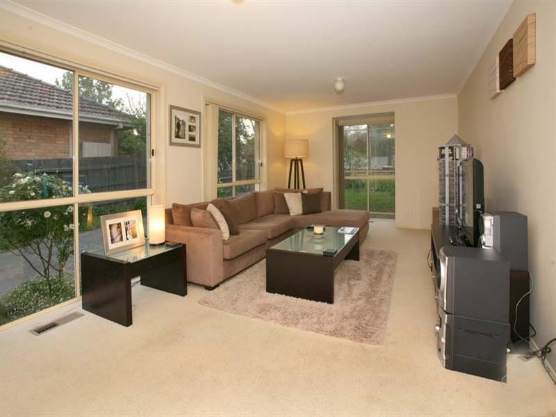 1/14 Carween Avenue, Mitcham VIC 3132