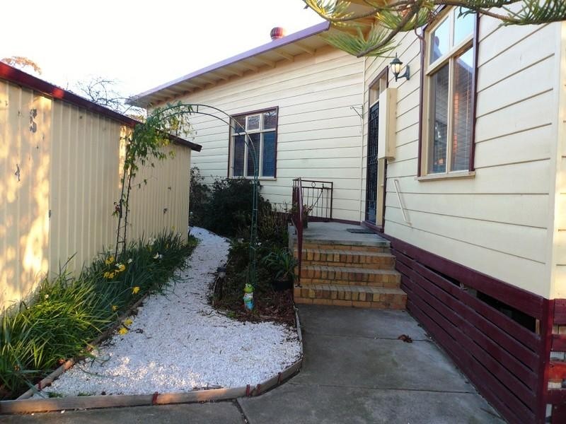 27 Twyford Street, Box Hill North VIC 3129