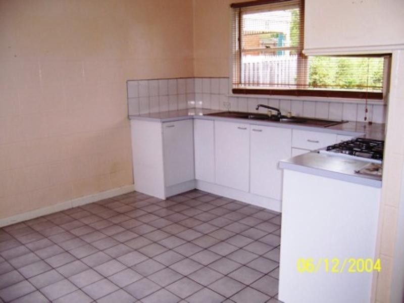 10 Corrigan Street, Burwood VIC 3125