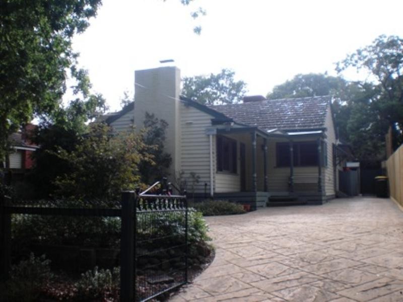 17 Goodwin Street, Blackburn VIC 3130