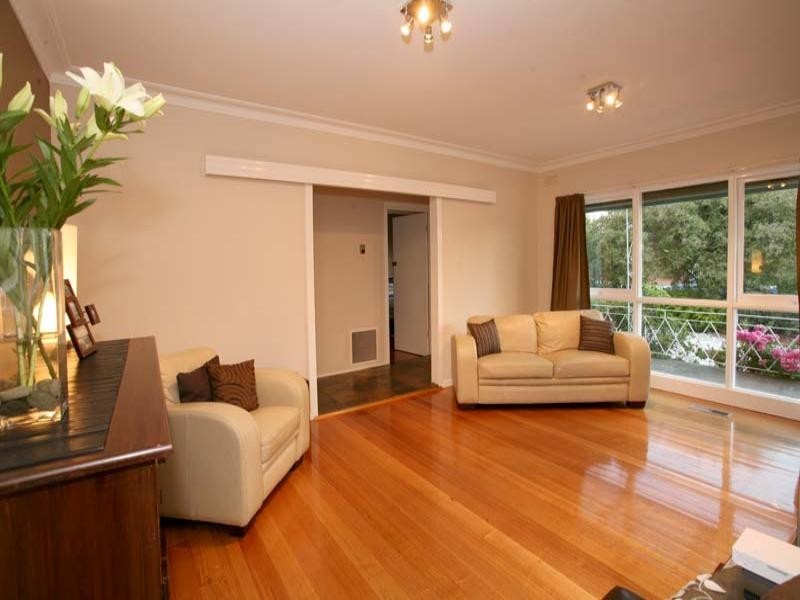 29 Husband Road, Forest Hill VIC 3131