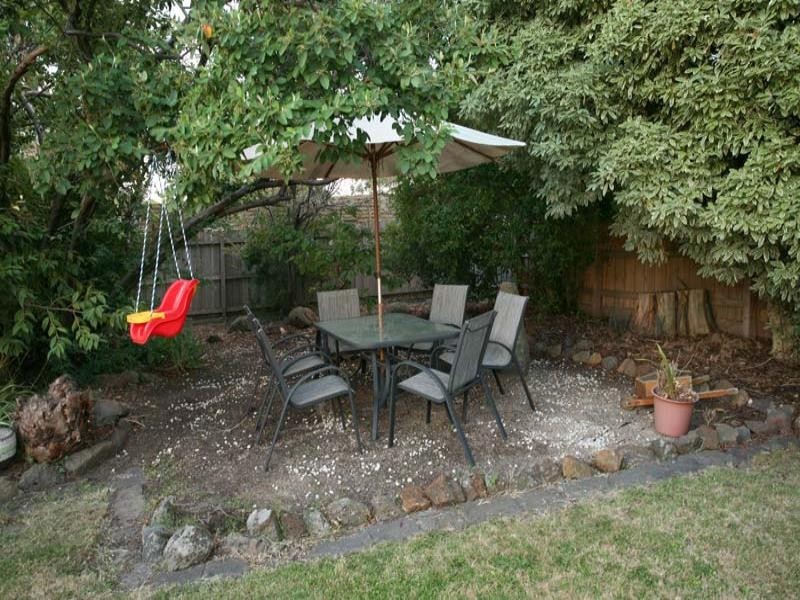 29 Husband Road, Forest Hill VIC 3131