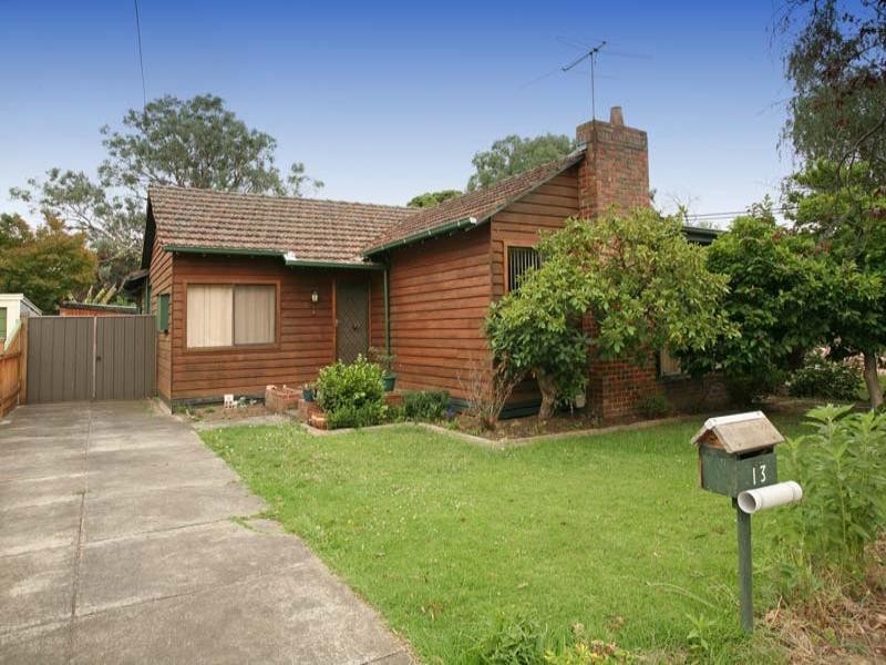 13 Churchill Street, Ringwood VIC 3134