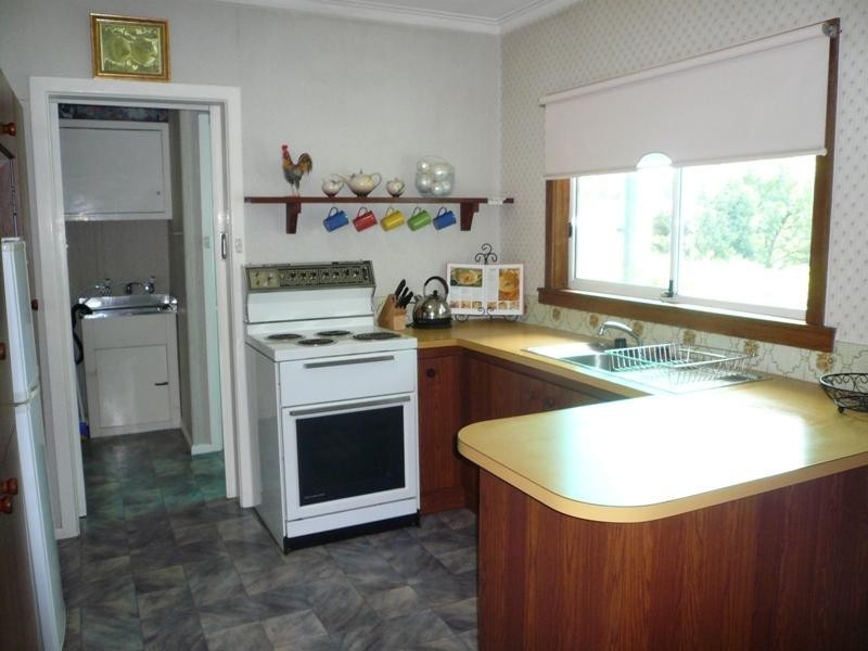 20 Winton Street, Burwood VIC 3125