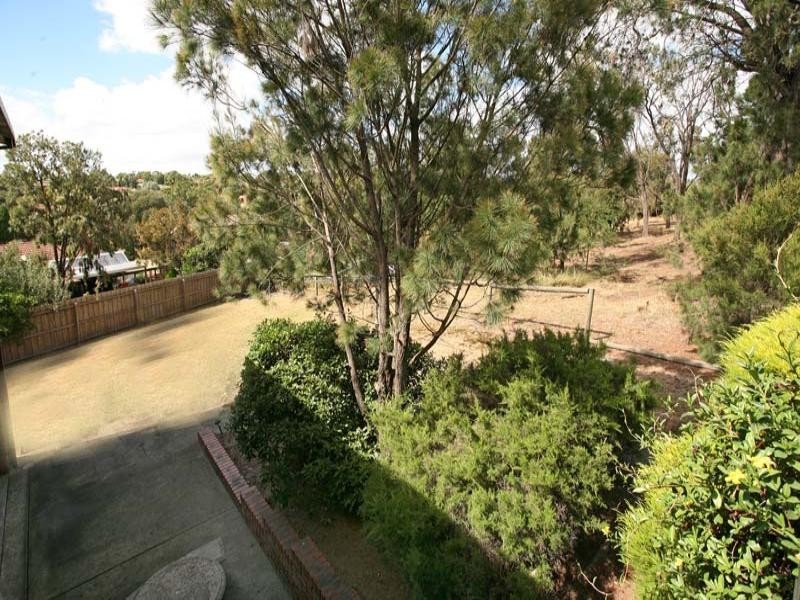 2 Wakefield Rise, Endeavour Hills VIC 3802