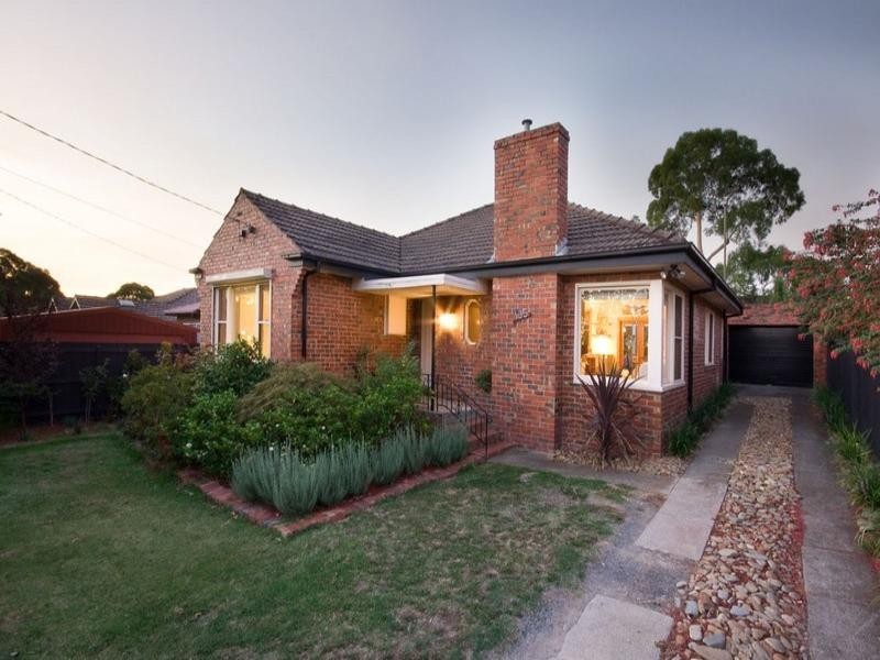 135 Canterbury Road, Blackburn VIC 3130