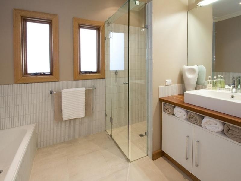 135 Canterbury Road, Blackburn VIC 3130