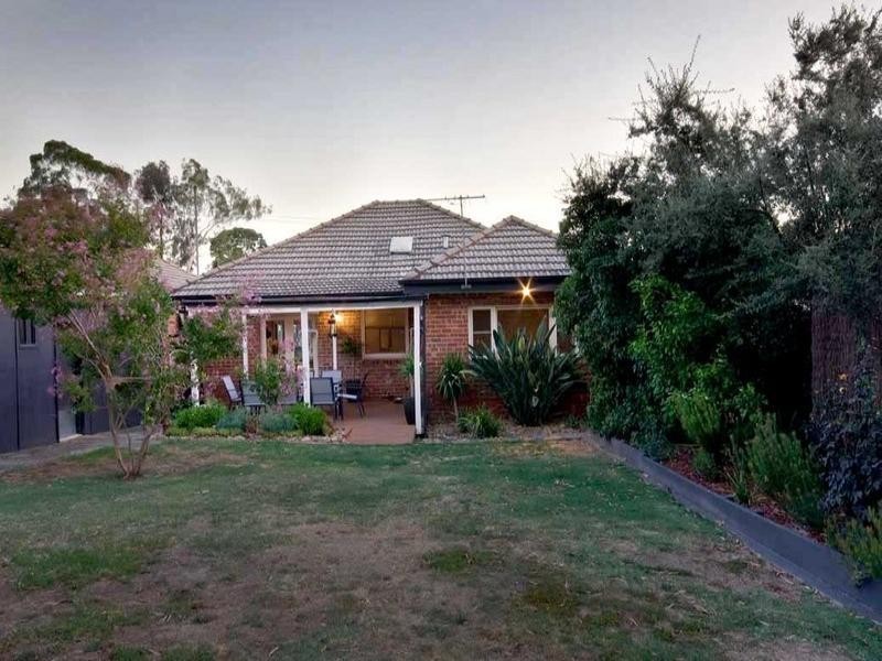 135 Canterbury Road, Blackburn VIC 3130